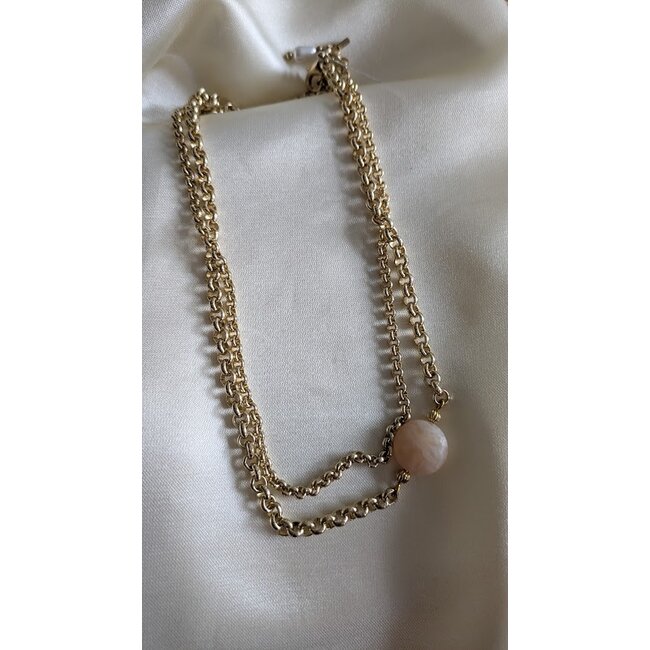 Dubbele ketting  schakel en beige steen