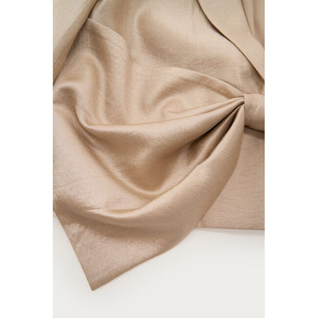 Goudkleurige korte blazer met strik