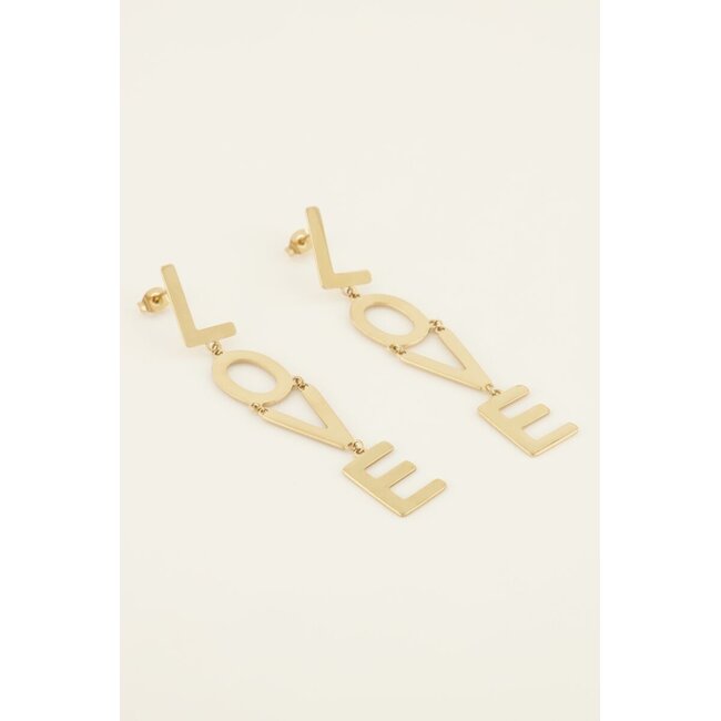 Oorhangers met love letters