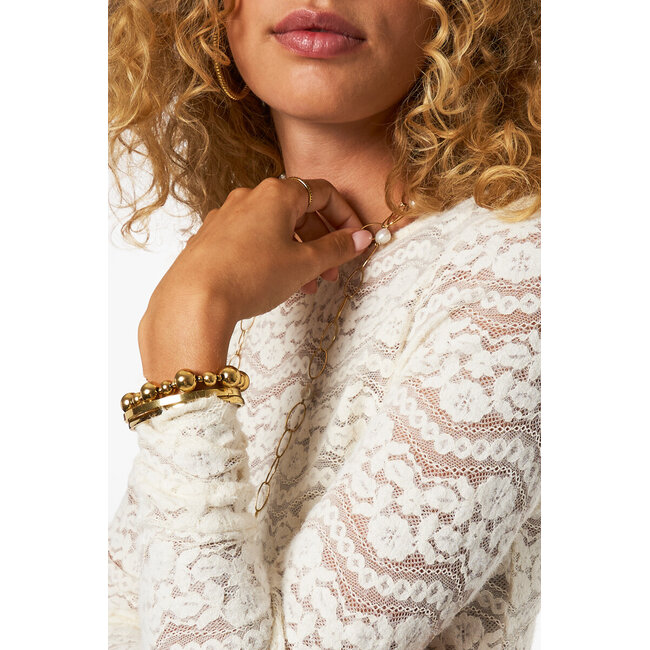 Witte fluffy kanten top