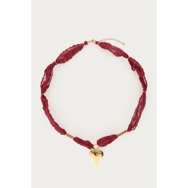 Burgundy ketting met kant en hartje
