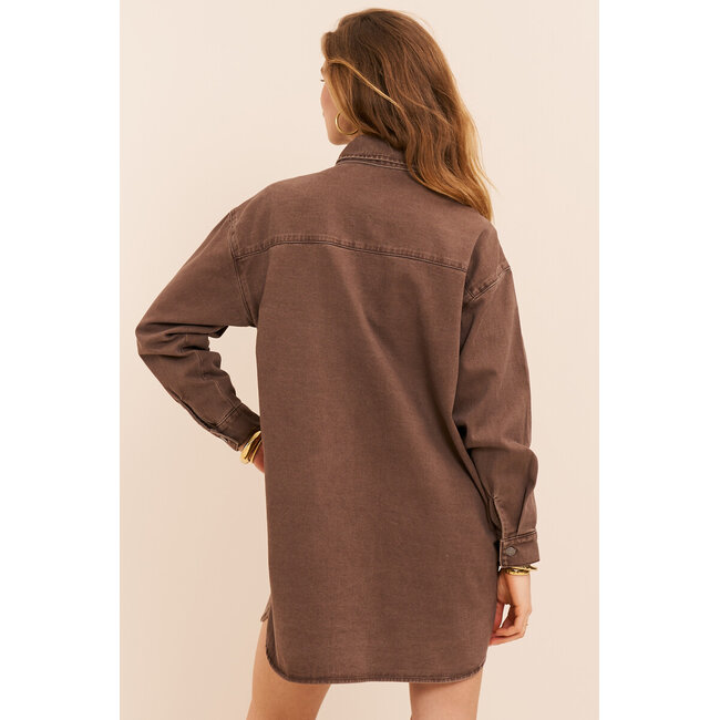 Bruine denim jurk met sjaal