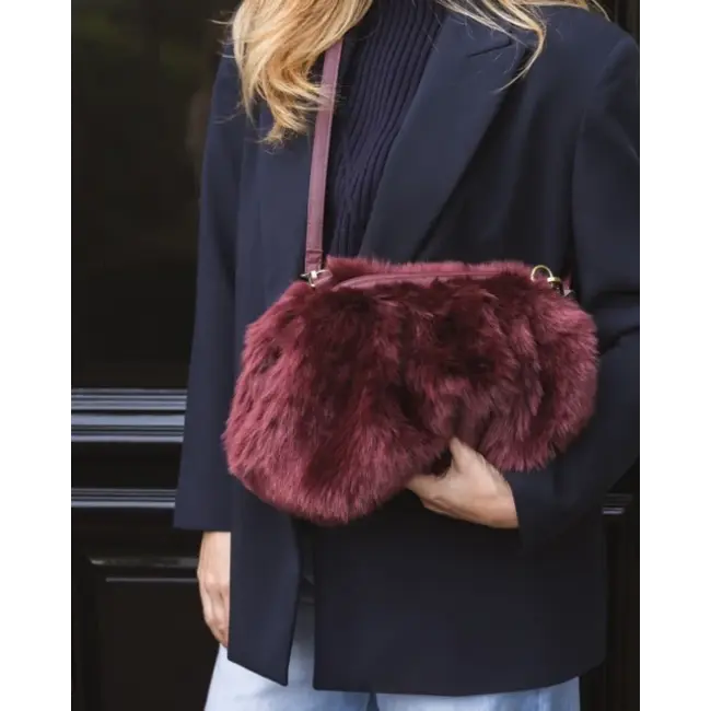 Fake Fur Freddie - Bordeaux