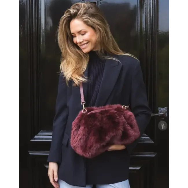 Fake Fur Freddie - Bordeaux