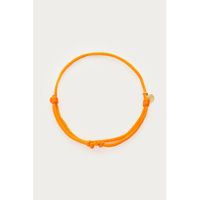 Oranje touw armband in satijn look