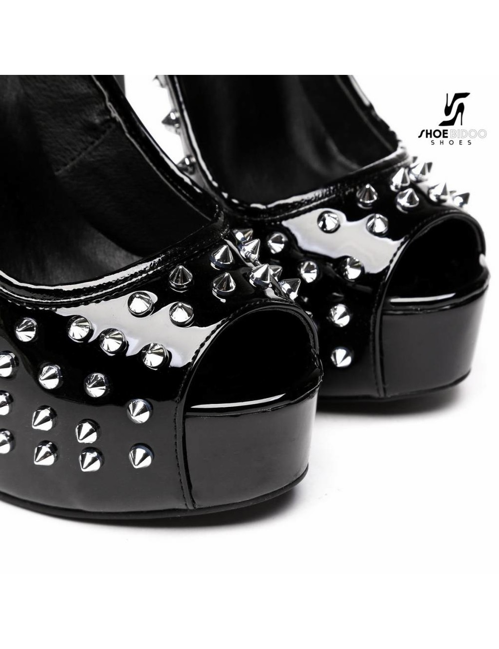 Giaro Black shiny Giaro "Galana" platforms with spikes