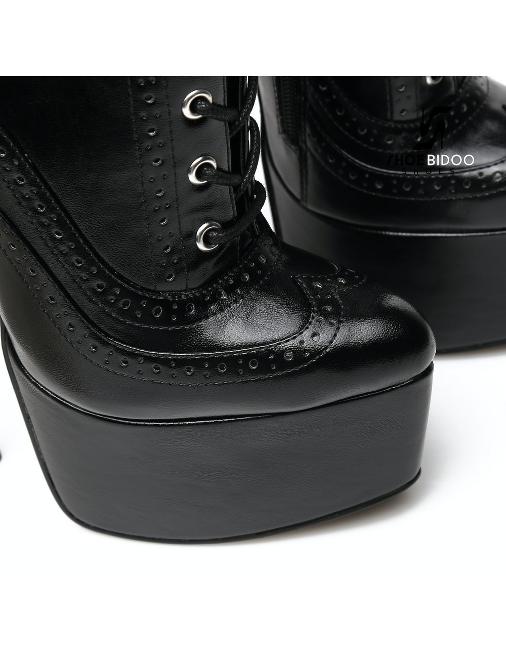 Black shiny Giaro SLICK ENZO platform booties with silver heels