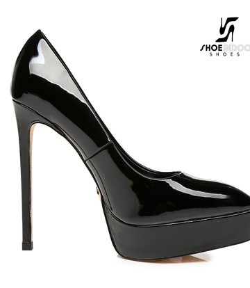 Giaro Giaro Platform pumps SCANT in black patent