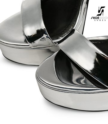 Giaro Silver Shiny Giaro MINA high ankle belt sandals