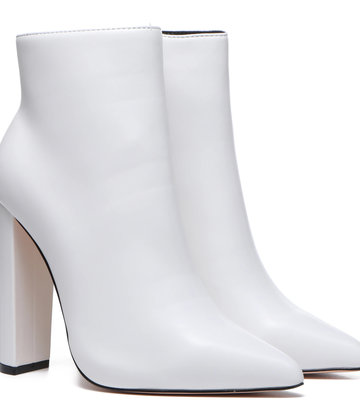 Giaro Giaro ALIA WHITE MATTE ANKLE BOOTS