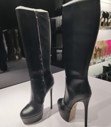 Giaro Giaro STACKSTAND BLACK MATTE KNEE BOOTS