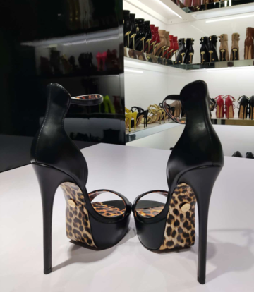 Giaro KIMMIE SCHWARZ MATT