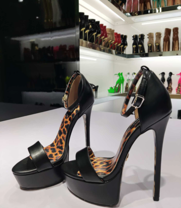 Giaro KITTY SCHWARZ MATT