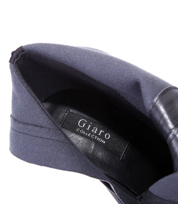 Giaro Schwarze, matte Overknee-Stiefel von Giaro Ultra „Galana“.