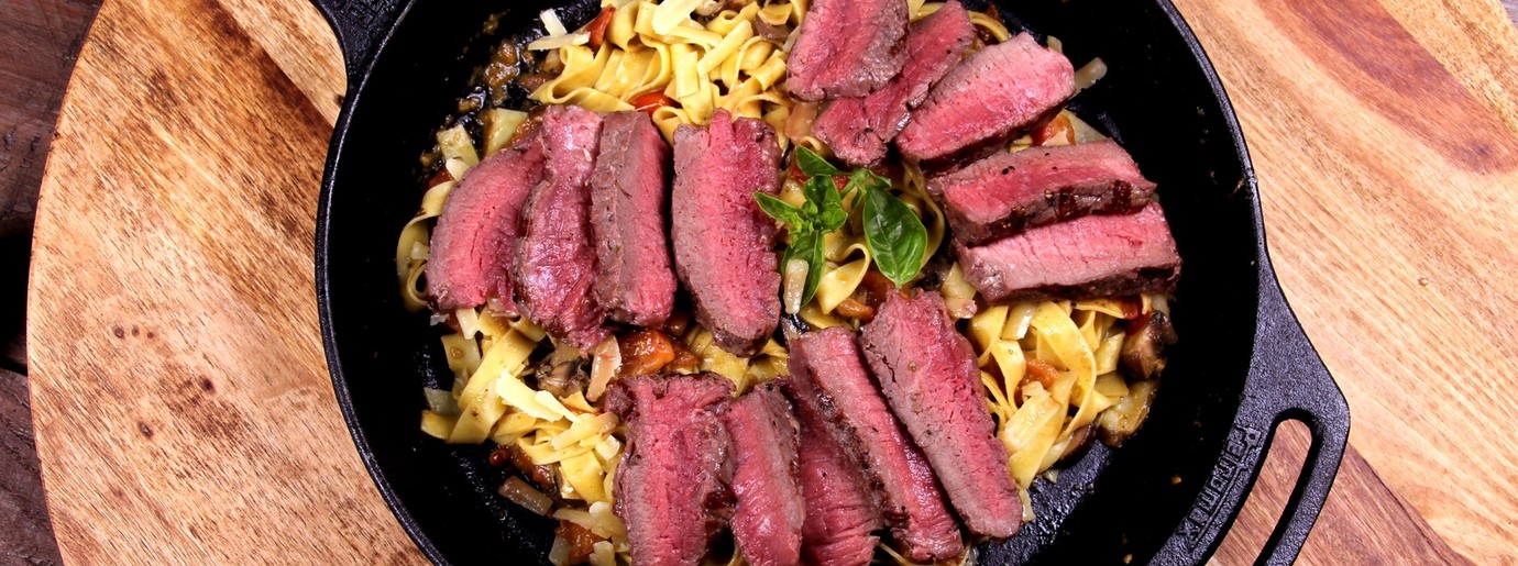 Waardse Buffel Biefstuk met pasta
