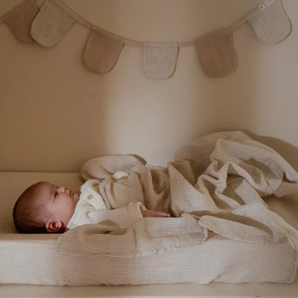 Little dutch Swaddle - Beige streepjes - 120 cm