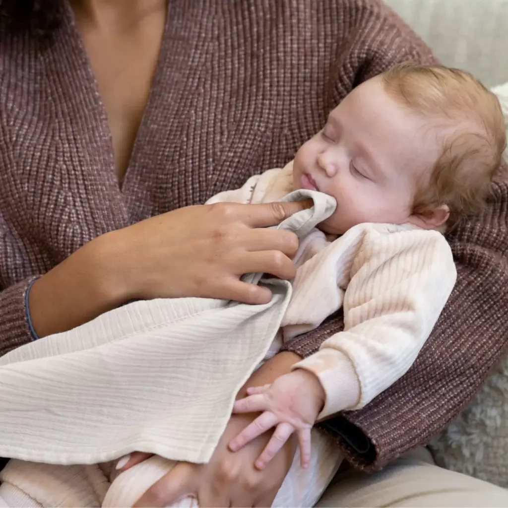 Doomoo Doomoo mom'n play borstvoedingscape beige