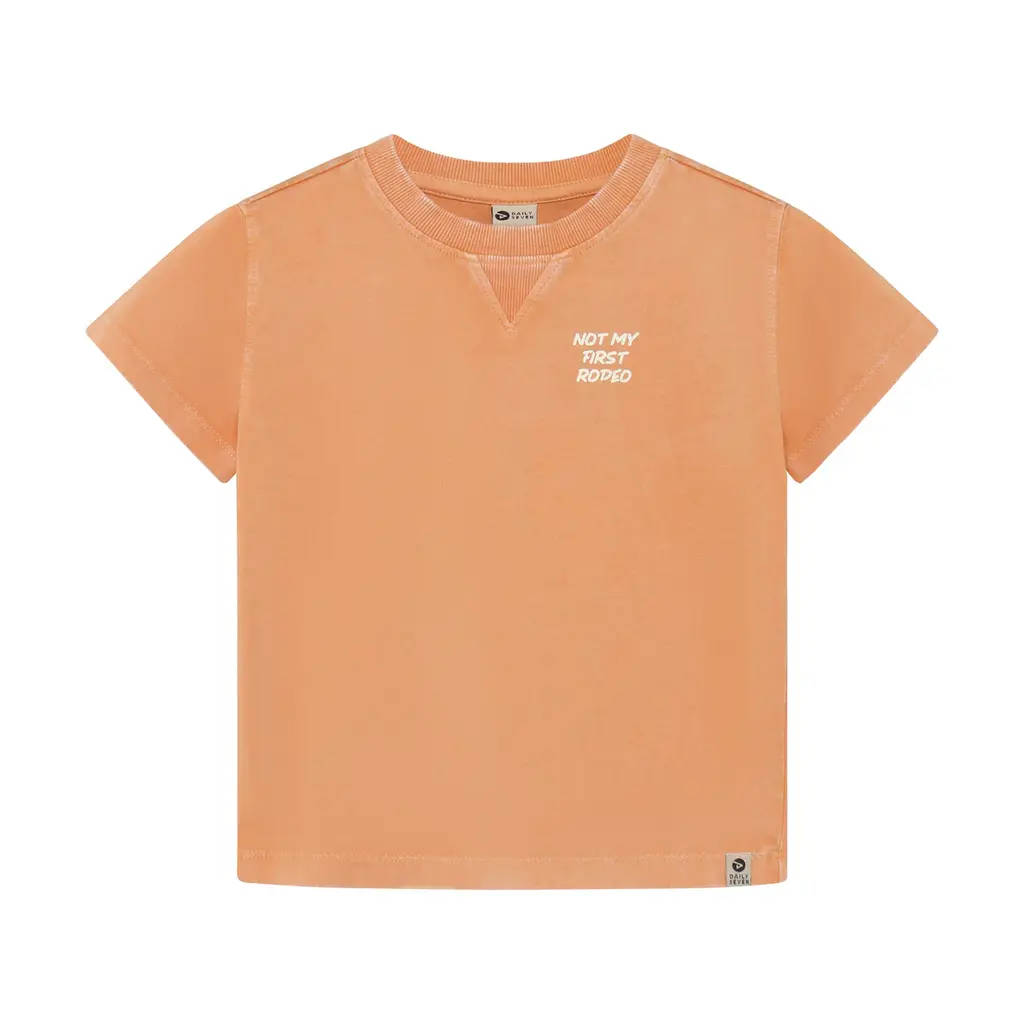 Daily7kids Daily 7 T-shirt Backprint | Sandstone