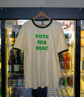 Other Half Vote For Broc t-shirt XXL * stained