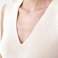 Mila.vert knitted v-neck top  ecru
