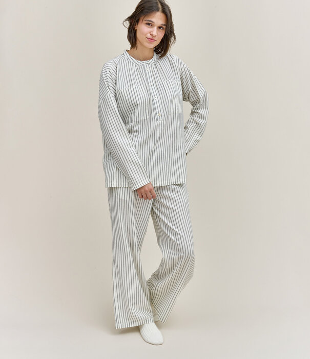 Dorélit Nikki+Alkes Pyjama Zwarte Streep