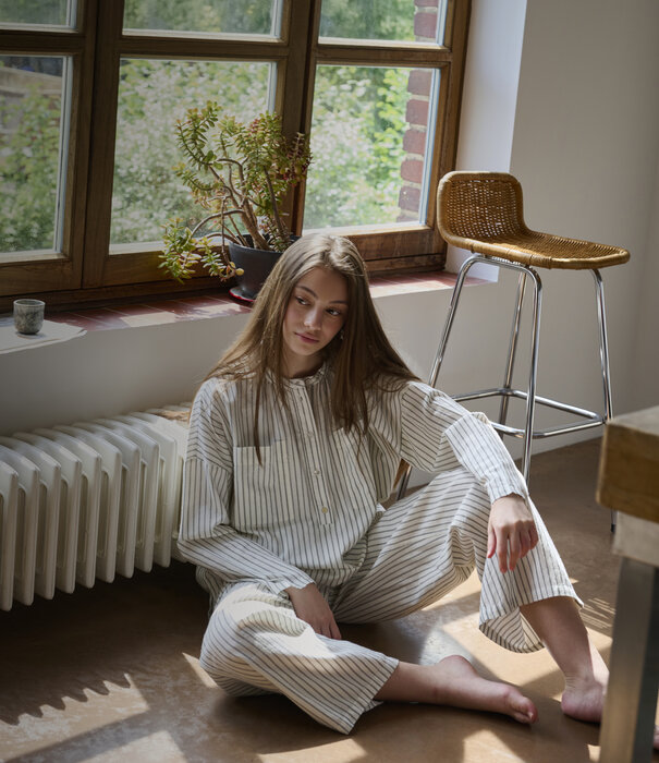 Dorélit Nikki+Alkes Pyjama Zwarte Streep