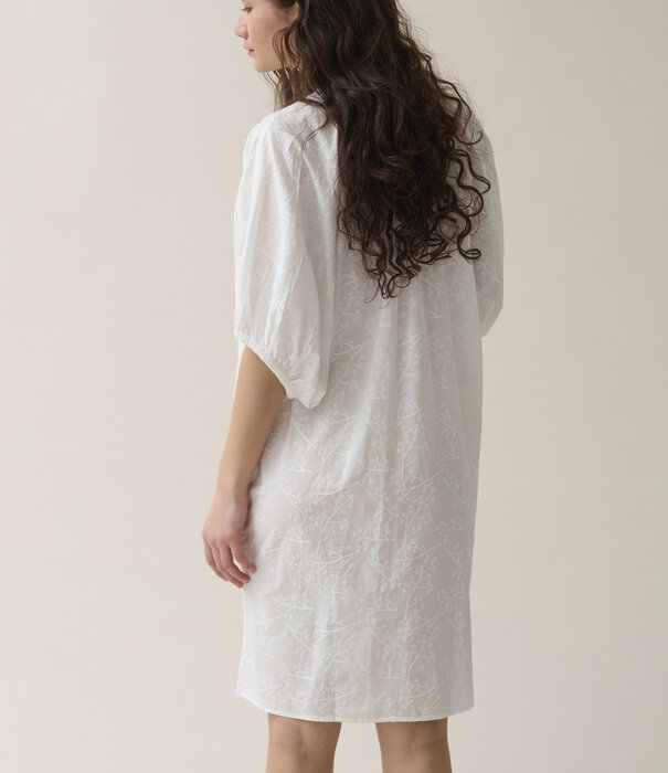 Dorélit Oman Jurk Geborduurde Bloem