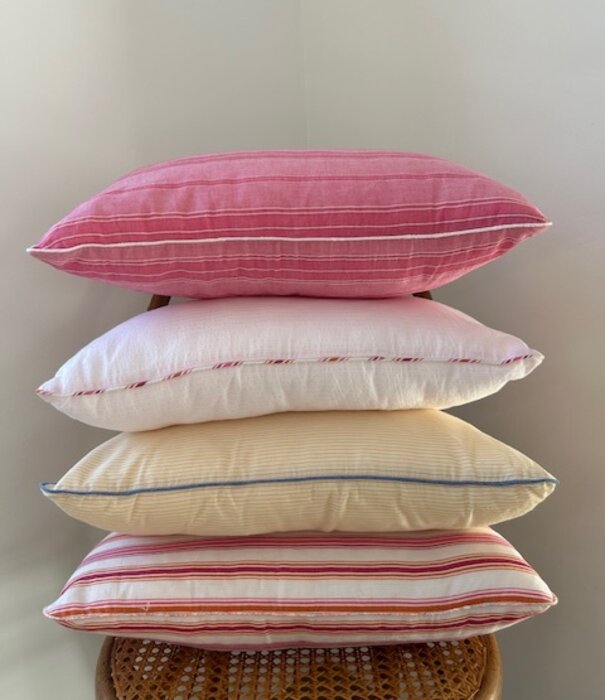 Dorélit Cushion30X50Cm  Stripe Pink