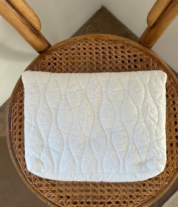 Dorélit Beauty Bag  Geborduurde Bloem