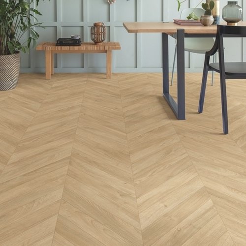 Quick-Step  Impressive Patterns Chevron Medium Eik IPA4160
