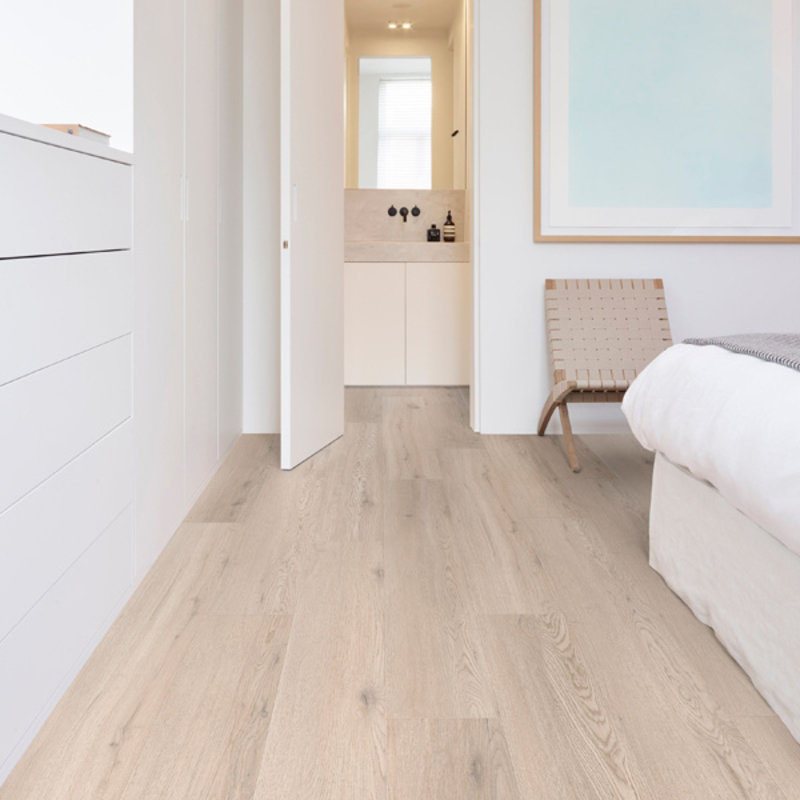 Click Essentials 1200 Cleveland Oak 50 LVPE 1462