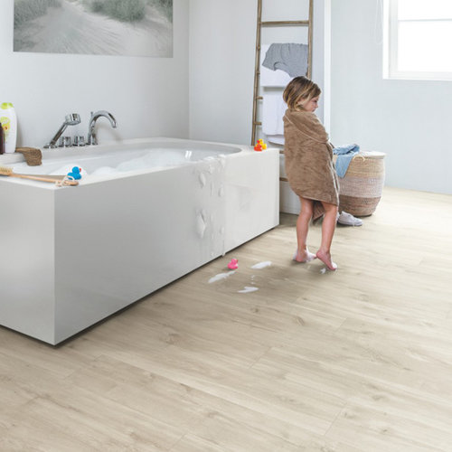 Quick-Step  Click Alpha Vinyl Small Planks 4 Plus 1 Canyon Beige Eik AVSPU40038