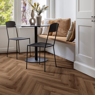 Click LayRed Herringbone Classic Oak 24844