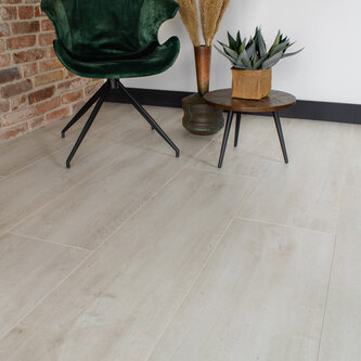 Swiss Krono Mammoet Oriental Oak White 4984