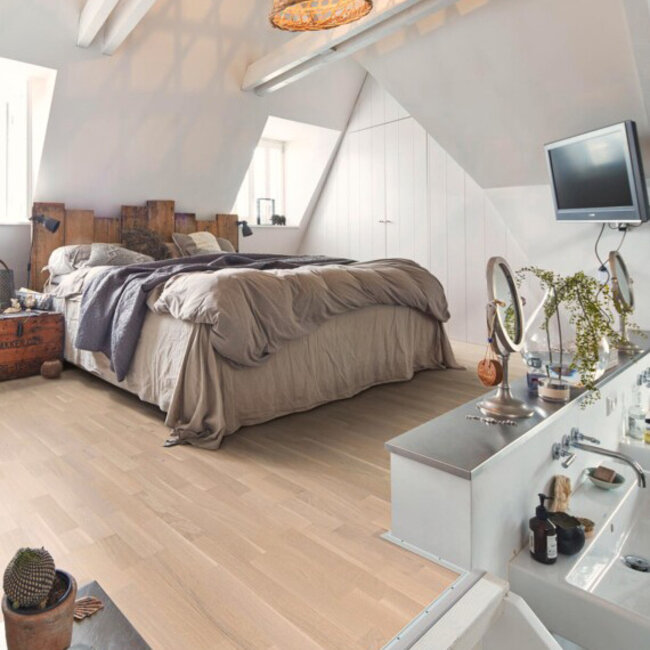 PC 200 Eik Levendig Cremewit 9035