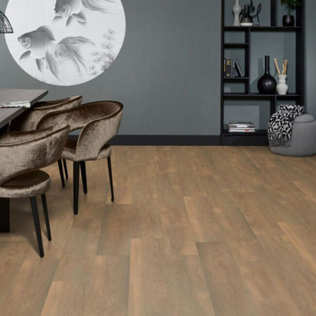 East Village Bruin Eiken 8109