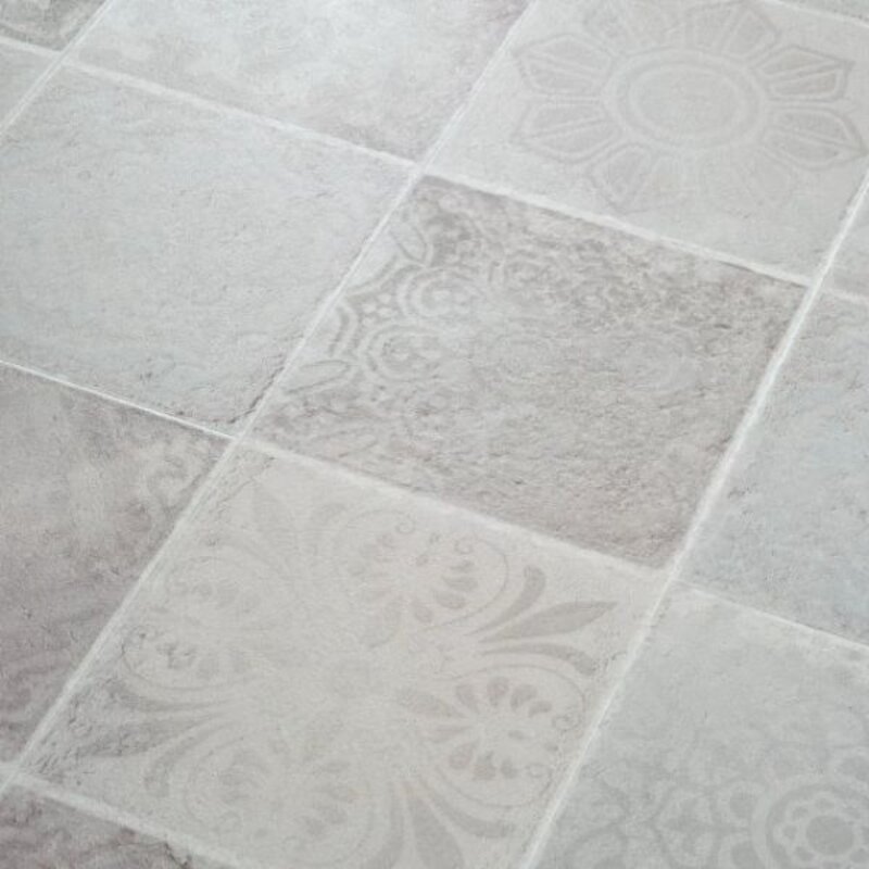 Click Essentials Tile 1200 MB Rabat 50 LVT 1790