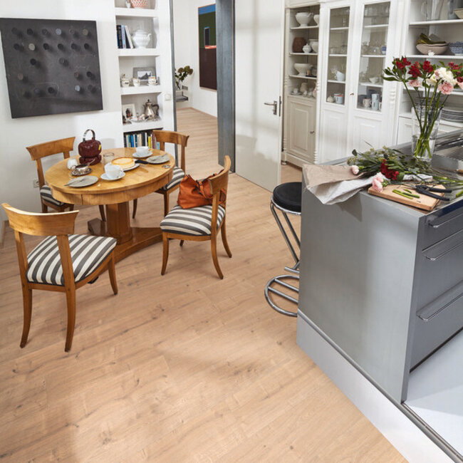 LC 55 Eik Marrakech 06396