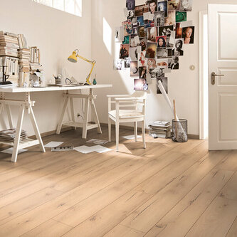 LL 150 S Eik Gebarsten Licht 06258