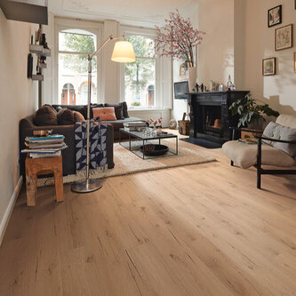 LC 55 S Eik Gebarsten Licht 06258