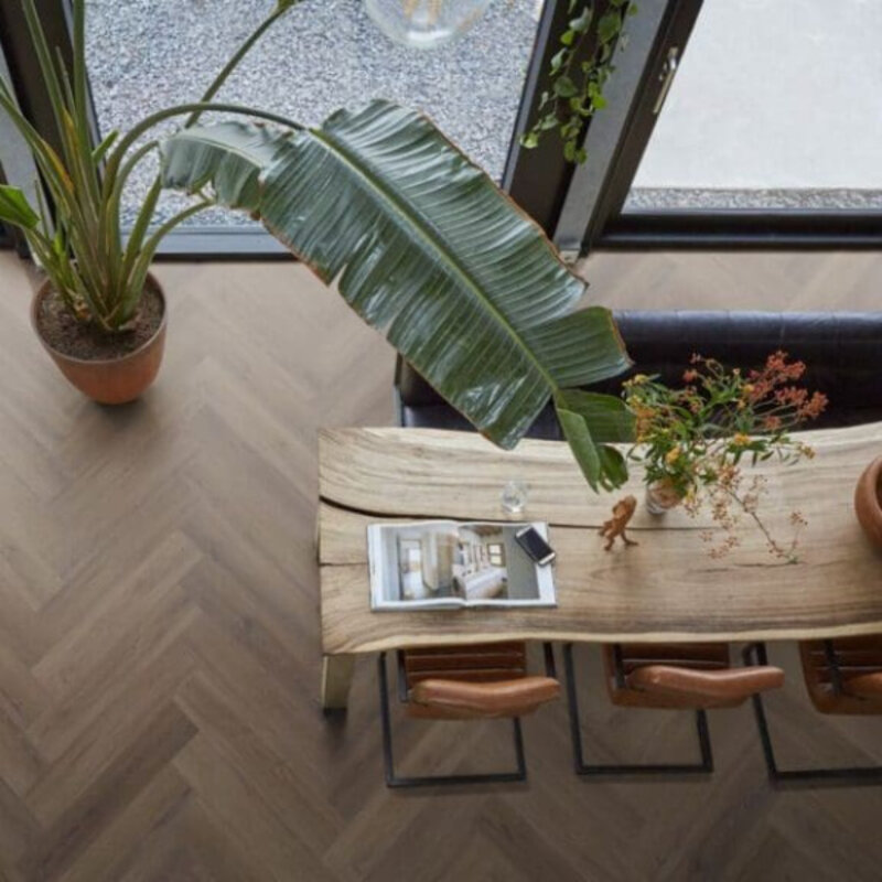 Click Visgraat Yup XL Greenford Brown 2015