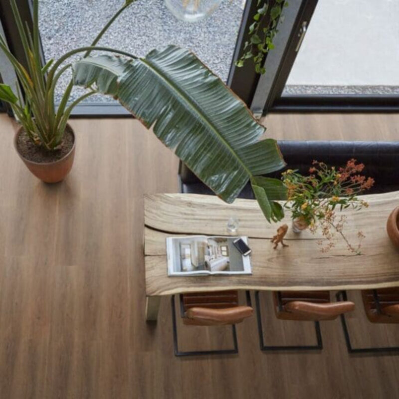 Click Parramatta Warm Brown 2532