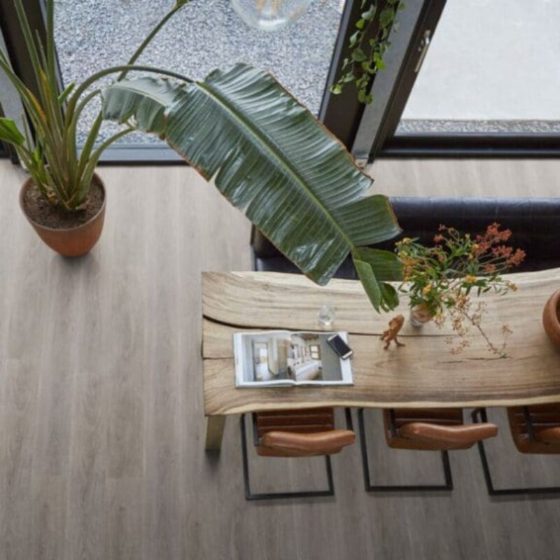 Click Parramatta Grey Oak 2554