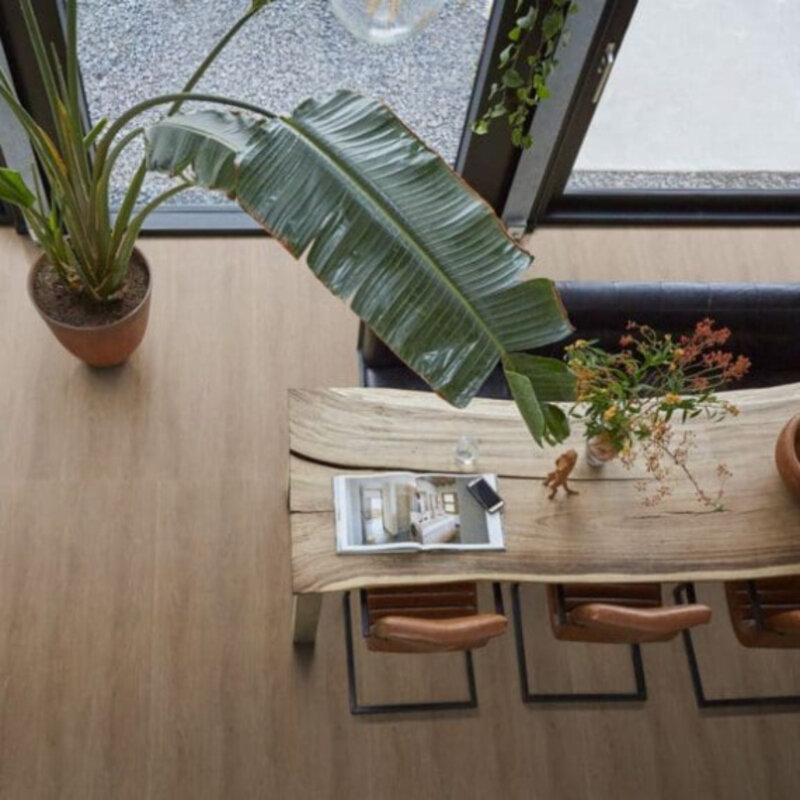 Click Parramatta Dark Oak 2557