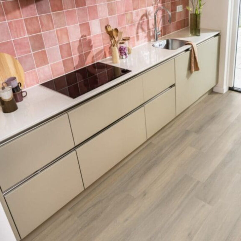 Click Avanto Smoky 5502