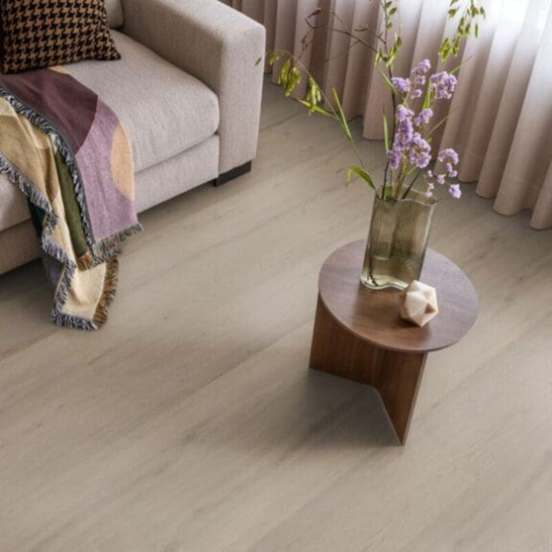 Click Venera Smoky 8610