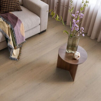 Click Venera Dark Oak 8611