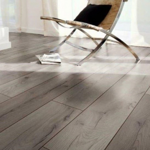 Gelasta  Swiss Krono Falco Century Oak Grau 4175