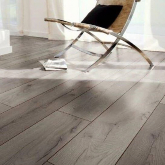 Swiss Krono Falco Century Oak Grau 4175
