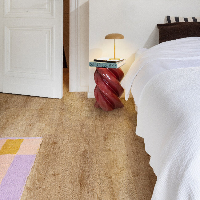 Click LayRed Stanford Oak 65837